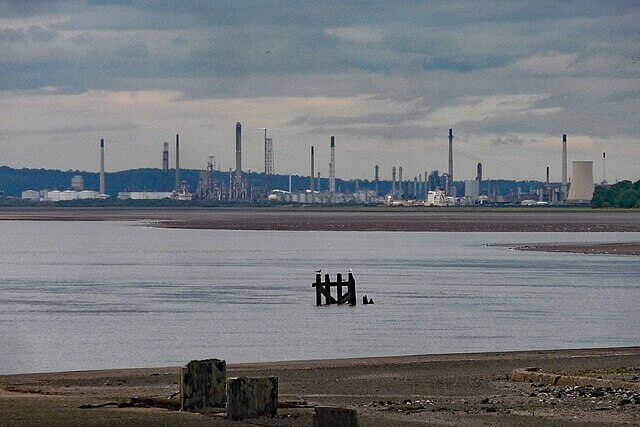Stanlow oil refinery linked to environmental pollution case in Cheshire