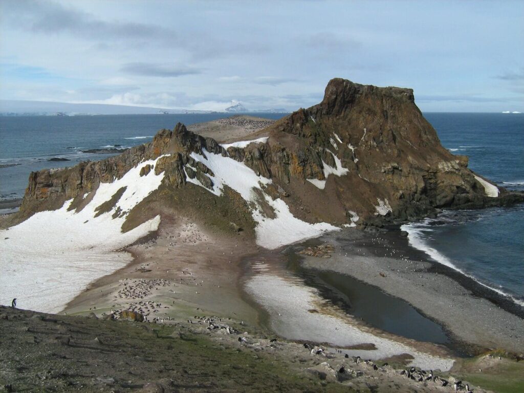 King George Island landscape with limited snow cover during an Antarctic winter heatwave